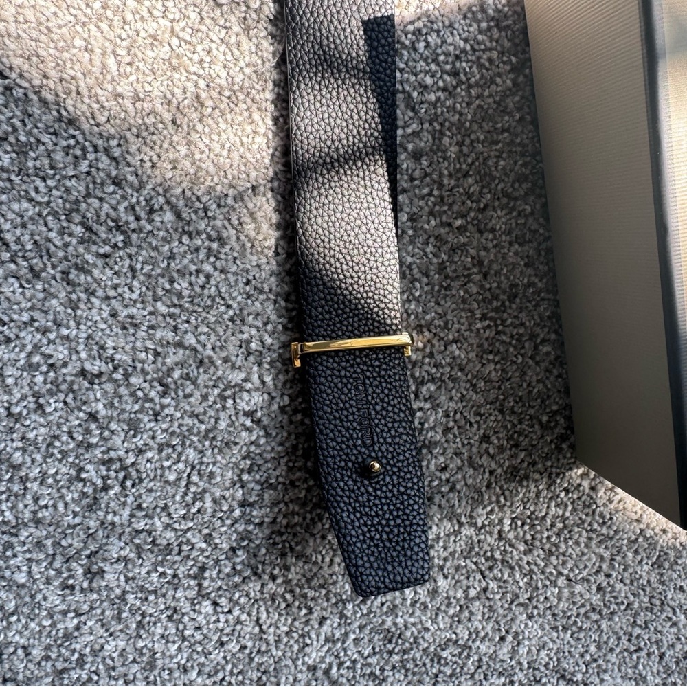 Tom Ford reversible T icon leather Brown/back Pebbled Belt with Gold - size 95 - Picture 3 of 5